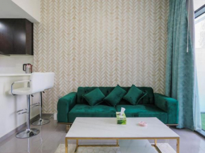 DAMAC Merano Tower By Fortune Inn Holiday Homes